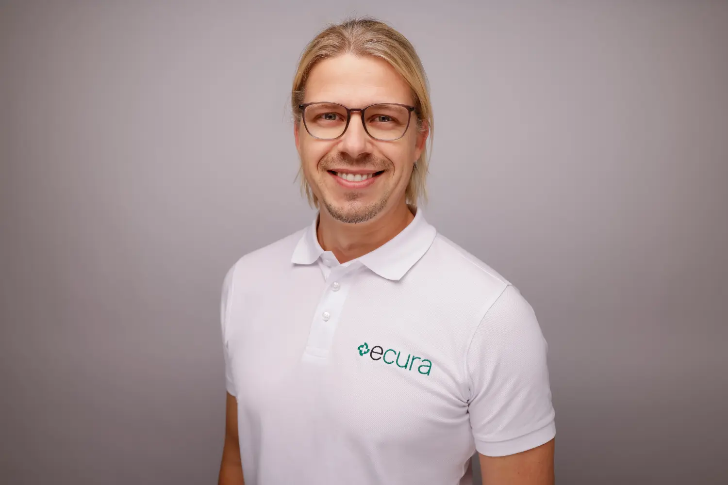 Dr. Julian Rosenberger