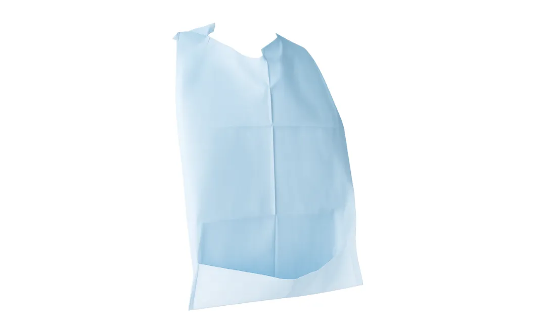 Eine Person formt mit ihren Händen ein Herz von ecura GmbH